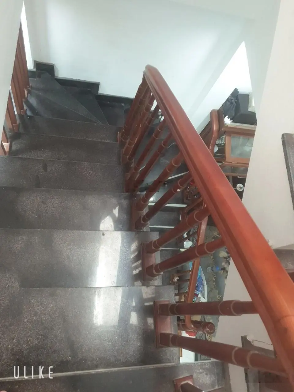 Bán nhà riêng 33m2, xây 3 tầng, sổ đỏ chính chủ, hộ khẩu quận Hà Đông, gần chợ, trường hơn 2 tỷ