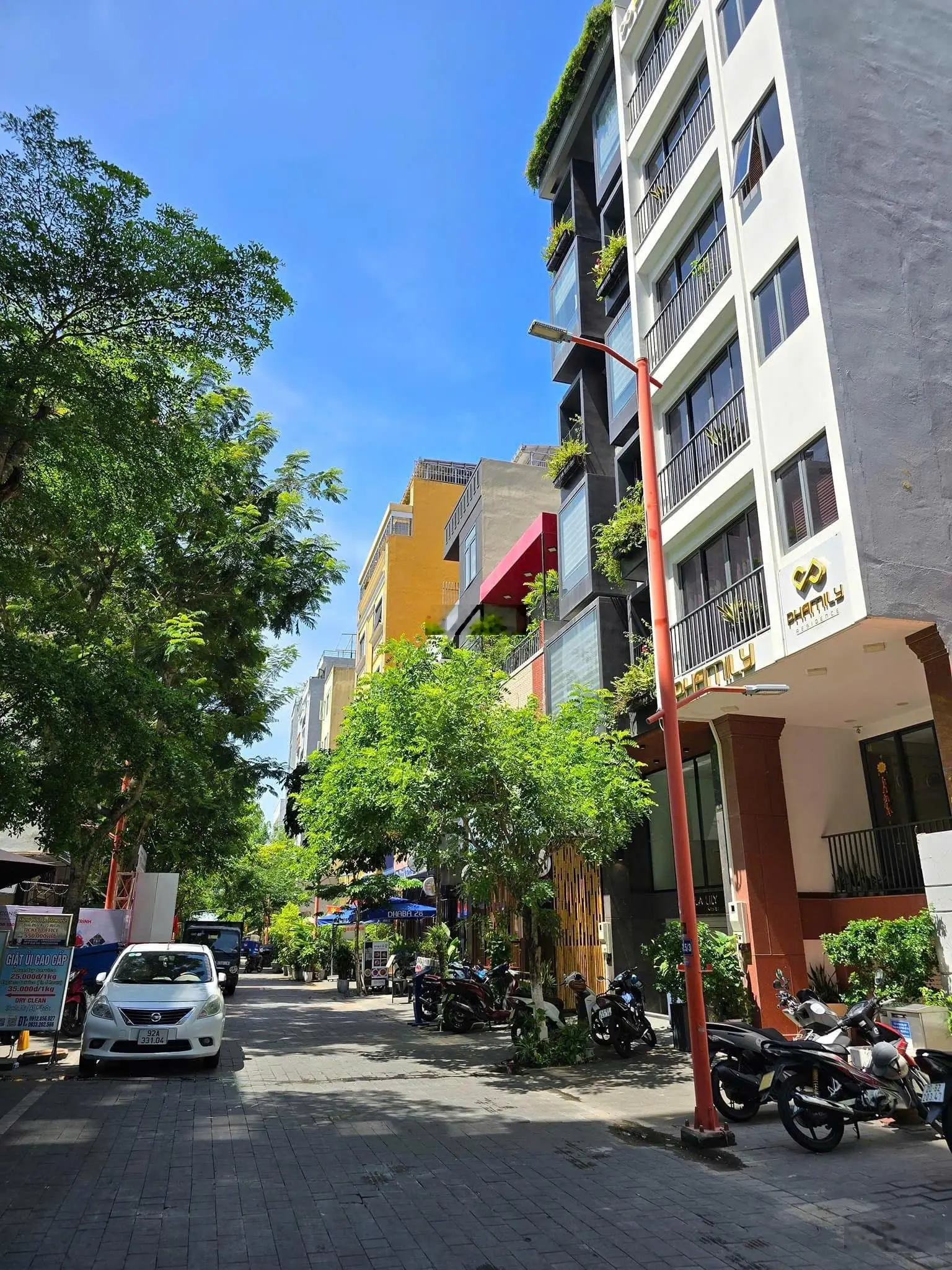 5 tỷ đồng (TL) - Nhà siêu đẹp siêu rẻ phố tây An Thượng sát biển Mỹ Khê, DT gần 200tr/năm