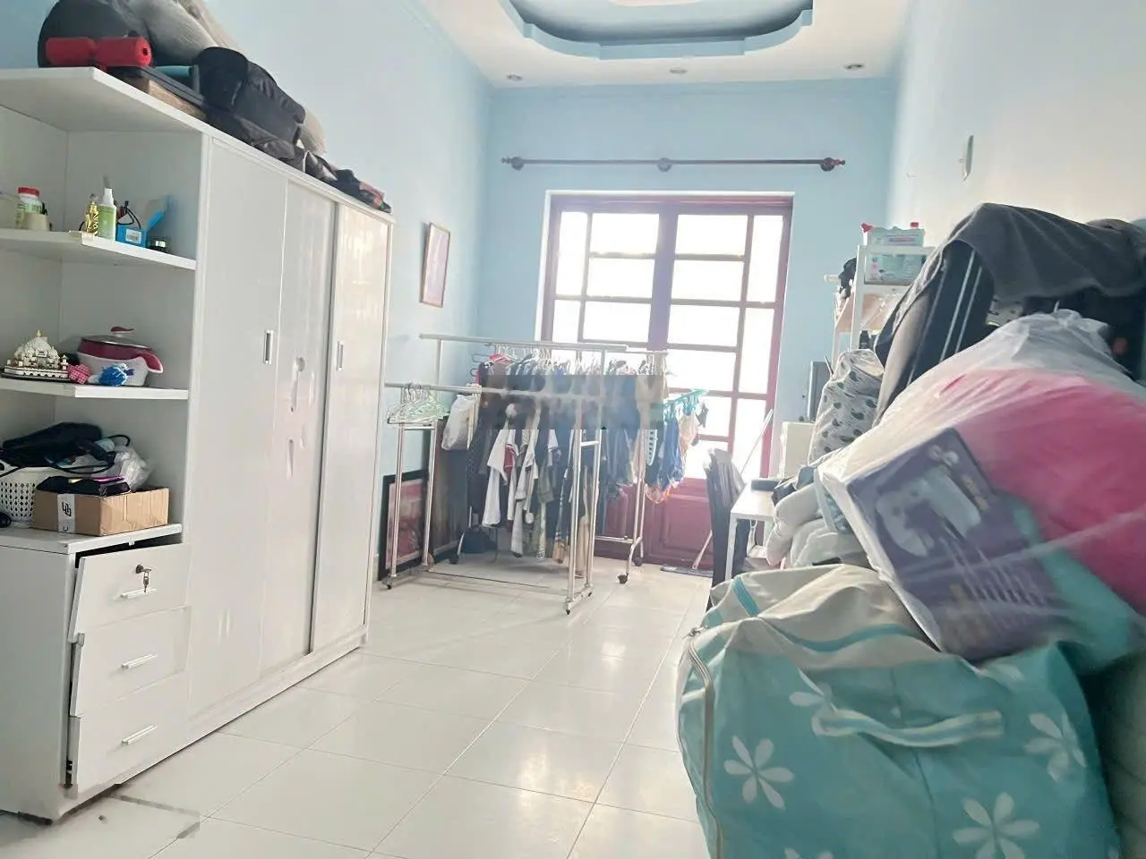 Mặt tiền Phạm văn Đồng - Linh tây. + Ngang 5.8m. + Diện tích sử dụng 81m2.