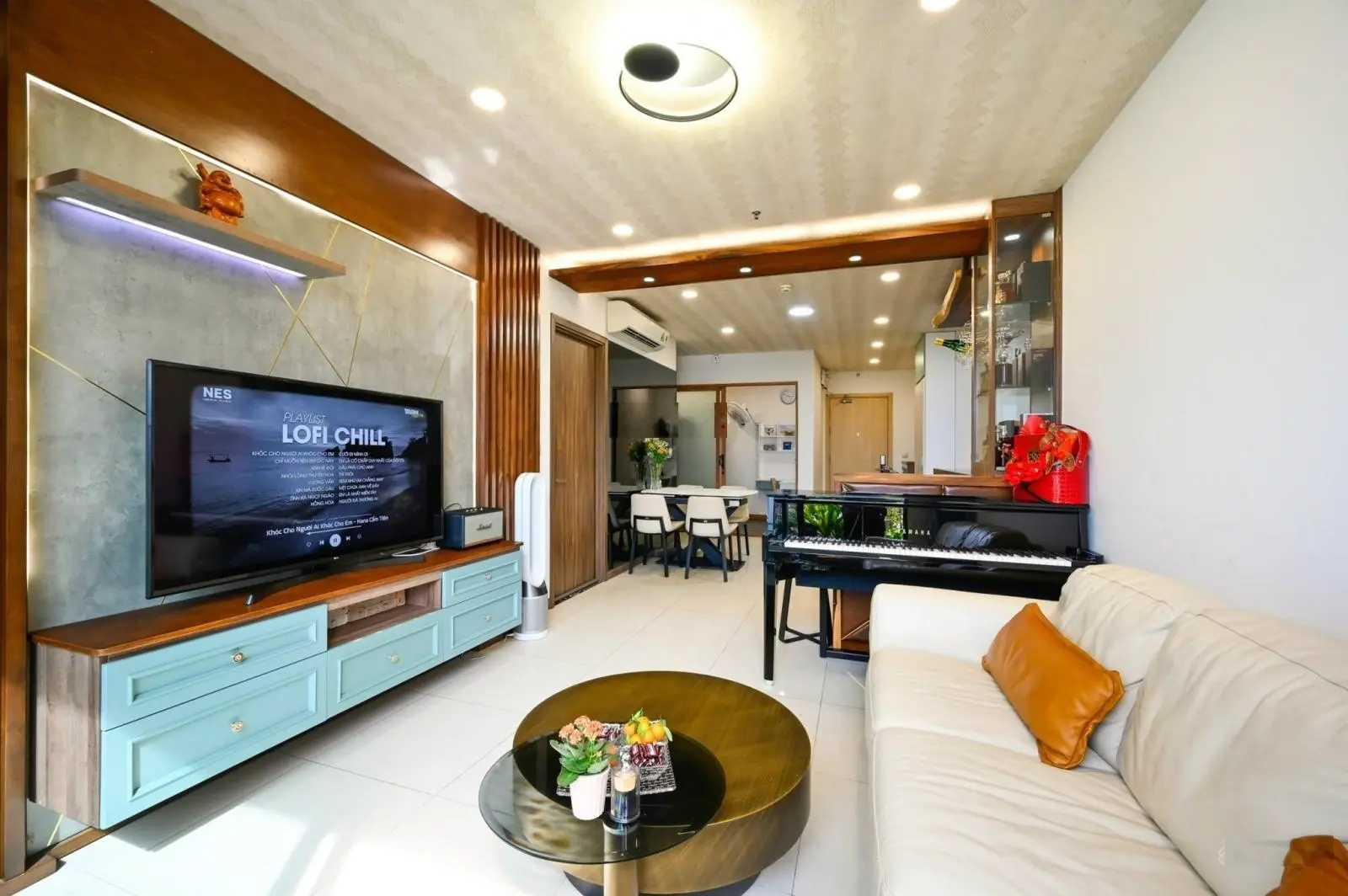 Cần bán CHCC Xi Grand Court - Quận 10. DT: 109m2, 3PN. Giá: 8.5 tỷ, LH: 0904 715 ***, Quyền, có sổ