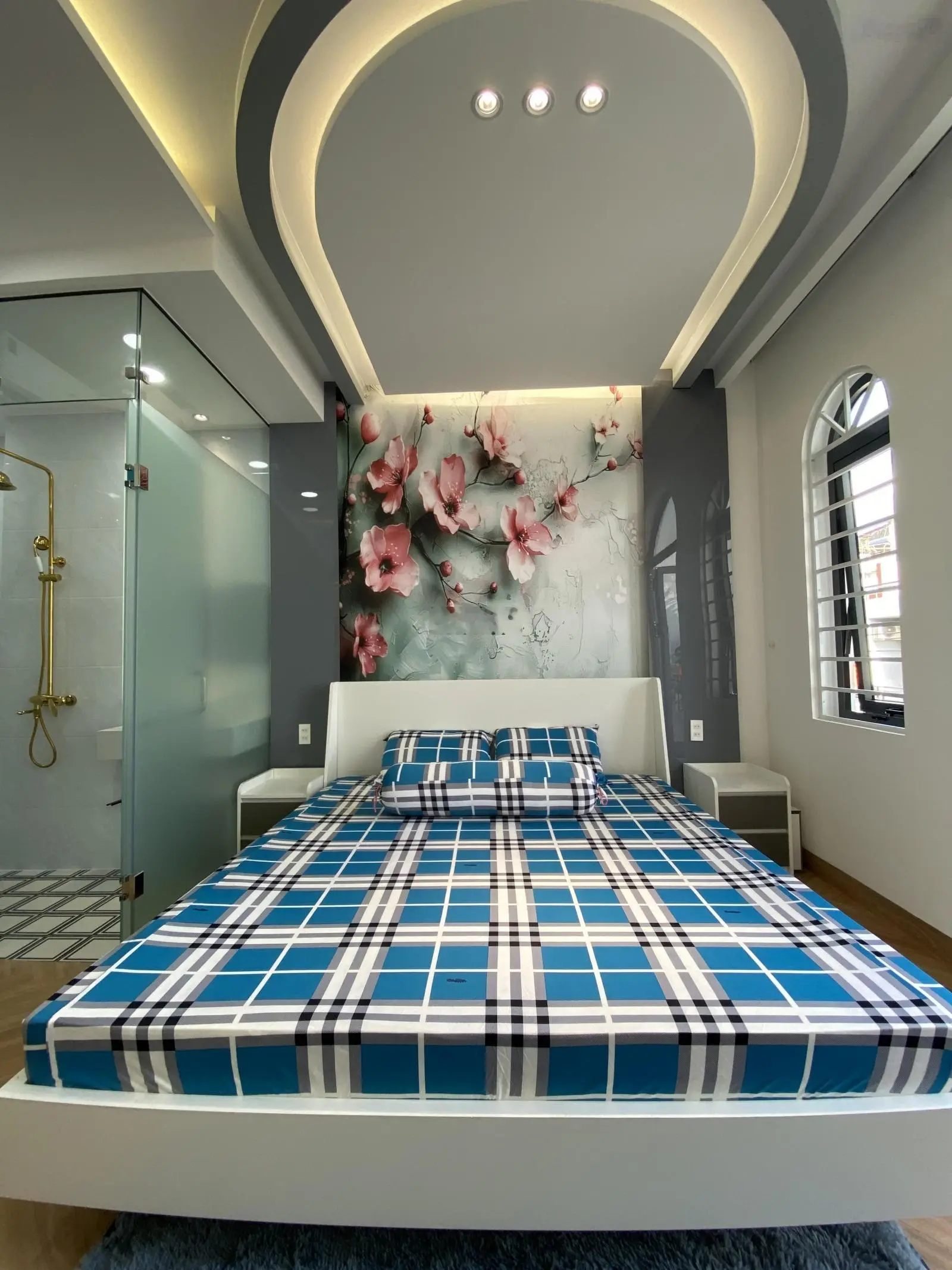 Chính chủ bán nhà thạnh xuân quận 12 dt 4x20 xây 3 lầu đường ô tô thông giá 6tỷ950