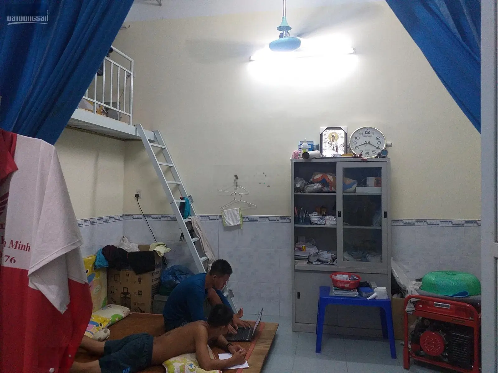 CHDV 3 tầng DTSD 900m2 có 2 kiot + 36 phòng 14,5 tỷ đang cho thuê 65 tr/1 th. LH 0908 126 *** DIA