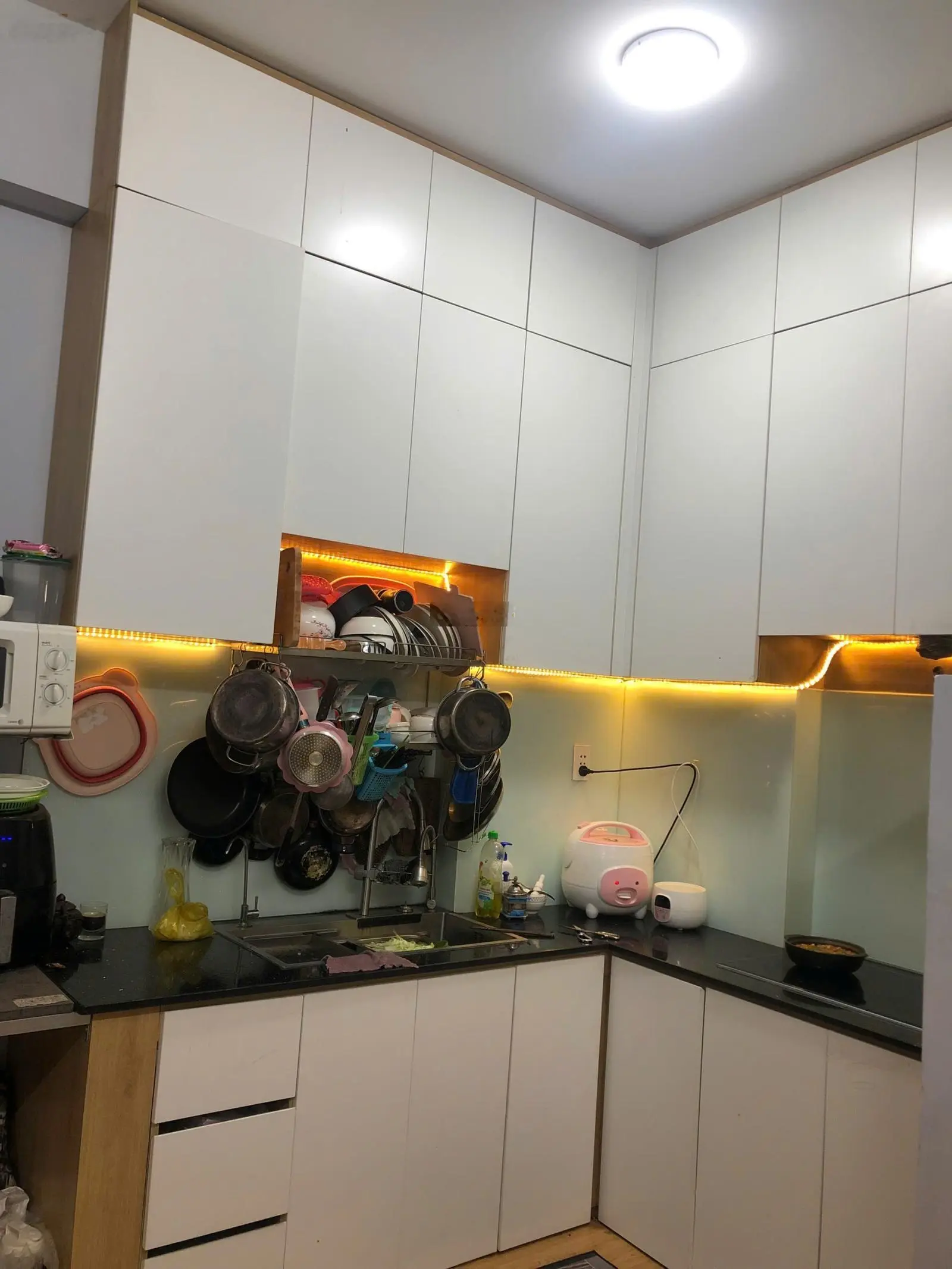 Cần bán CH Lê Thành B, Bình Tân DT 72m2, 2 phòng ngủ, 2WC Giá bán 2tỷ ,tặng NT cơ bản. sổ hồng