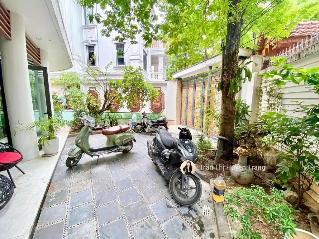 BÁN GẤP BIỆT THỰ SÂN VƯỜN KĐT MỚI DỊCH VỌNG 268M, SIÊU ĐẸP, GARA 2 ÔTÔ, NỘI THẤT VIP, 73.5 TỶ