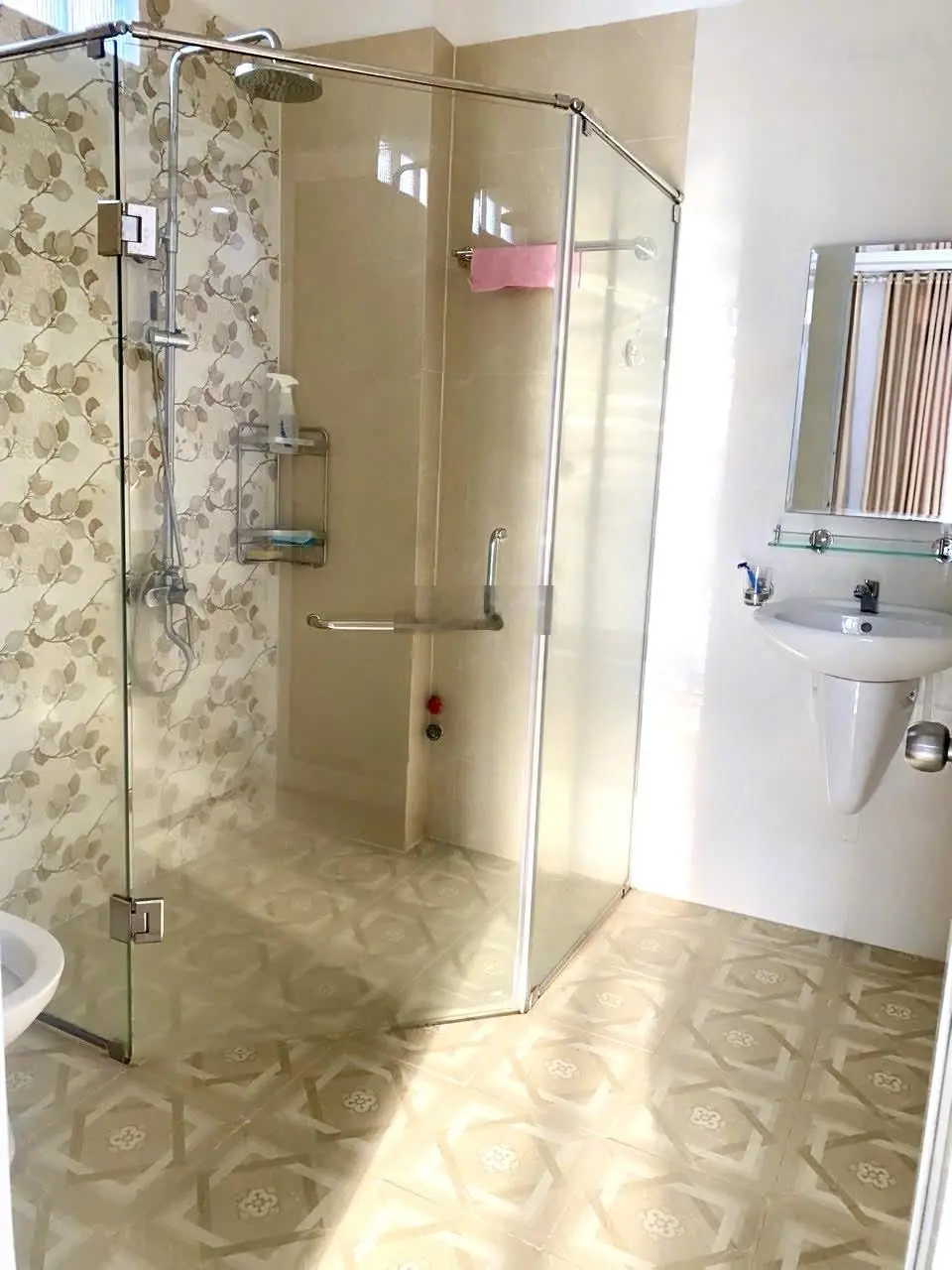 Bán căn nhà tại Nhiêu Trứ, Phú Nhuận. Giá 7ty5 giao dịch nhanh
