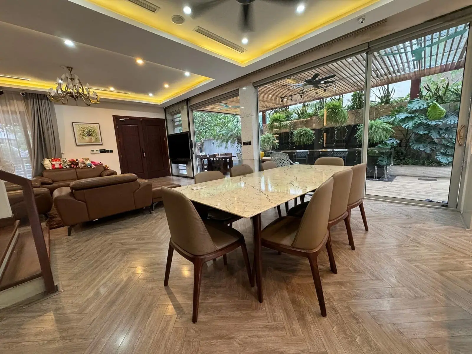 Bán Biệt thự Lô góc, 120m 4 tầng Đội Nhân, Đội Cấn, Ba Đình vỉa hè 4 làn xe chạy, chỉ 46 tỷ (TL)