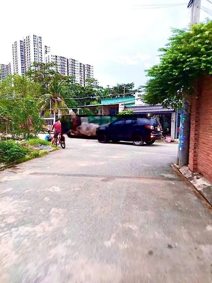 Ngay Vinhome Đường 21 Nguyễn Xiển, P.Long Thạnh Mỹ, Q9 - Dtich 81m2 (ngang 6m) Giá :3.830 tỷ