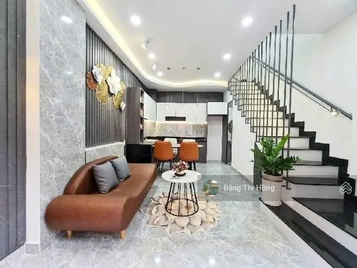 Nhà ngay sau GO Nguyễn Thị Thập ra cầu Phú Mỹ 2p, 65m2, 3pn, đang cho thuê 10tr/th