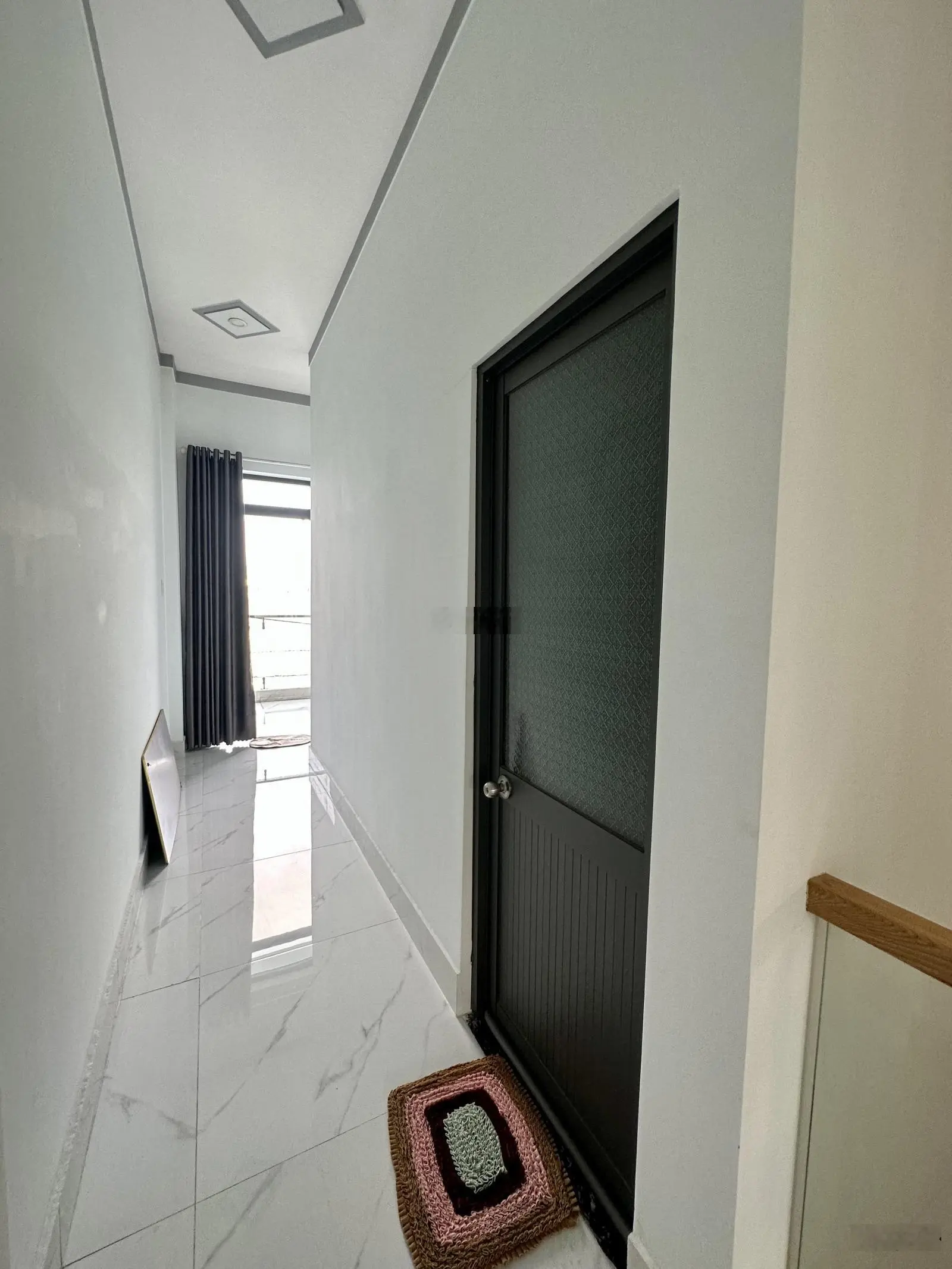 Nhà một trệt 1 lầu gần chợ trảng dài ,hồ bơi phương nam Biên hoà , đồng nai giá rẻ sổ riêng thổ cư