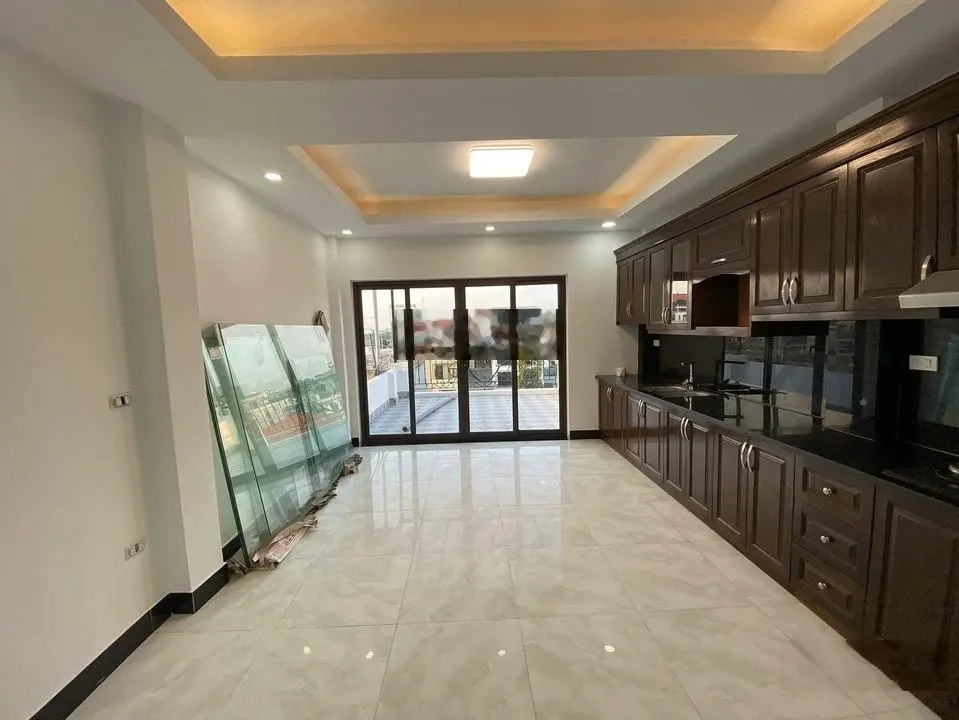 Đàm Quang Trung, 8 tầng, thang máy, full nội thất - ngõ thông ô tô, kinh doanh - nhà đẹp