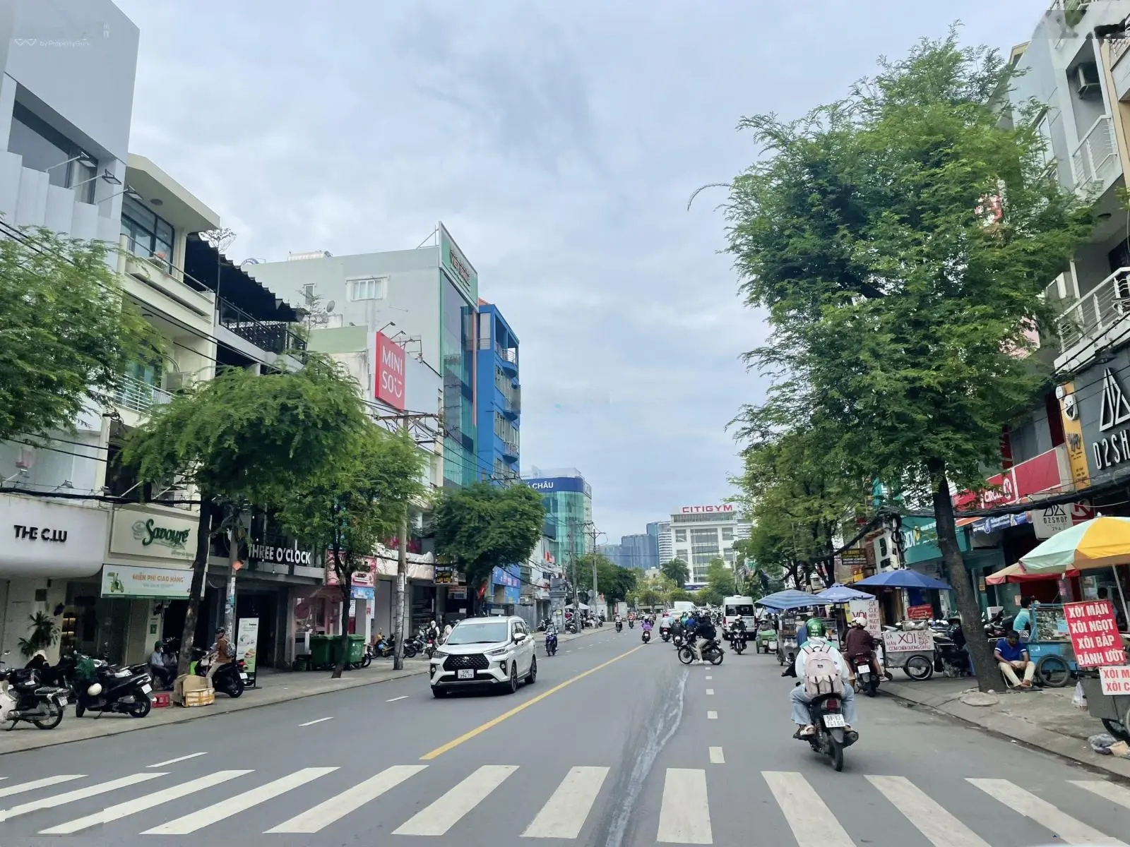Bán nhà 3 tầng mặt tiền kinh doanh đường Nguyễn Gia Trí, P. 25, Bình Thạnh 12x16m giá 42 tỷ