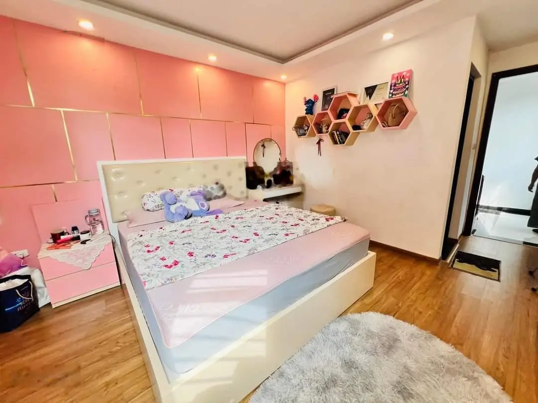 BÁN NHÀ NGUYỄN KHANG - CẦU GIẤY - LÔ GÓC - NHÀ MỚI ĐẸP - 30M RA PHỐ- 32M*5TẦNG*MT4M* CHỈ 5 TỶ NHỈNH