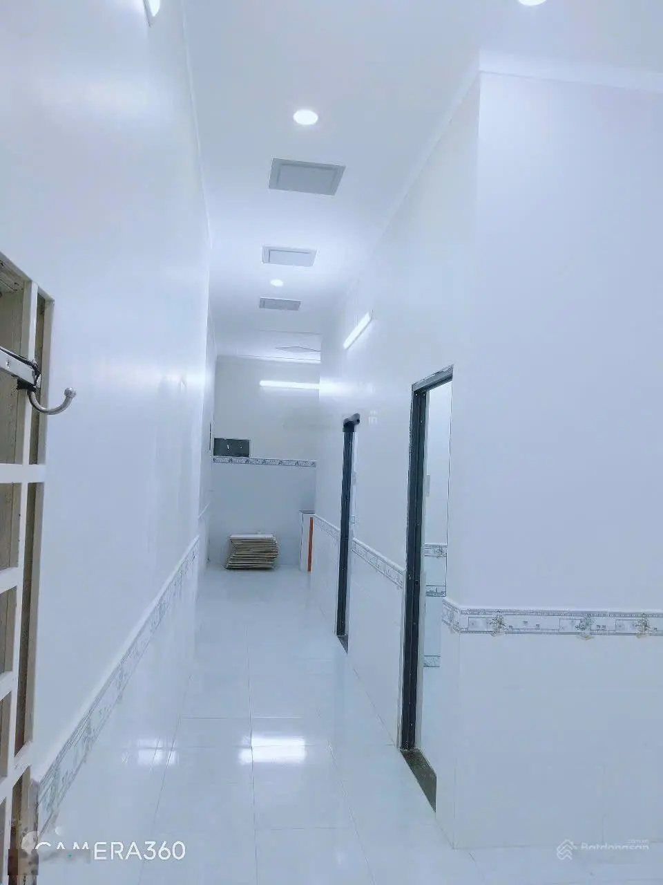 Bán nhà Thủ Đức hẻm xe hơi 77m2 - ngay trung tâm giá chỉ nhỉnh 4tỷ