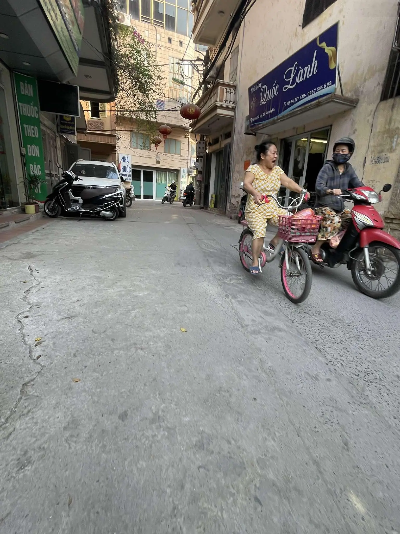 Bán nhà 5tầng cực đẹp phố khương đình - thanh xuân - lô góc 2 thoáng mát - ô tô gần nhà