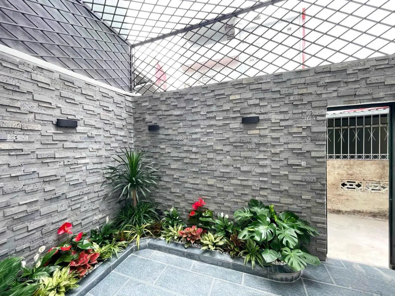 Bán nhà riêng 4PN, 3WC, 72m2 tại Đông Trung Hành, 6,6 tỷ