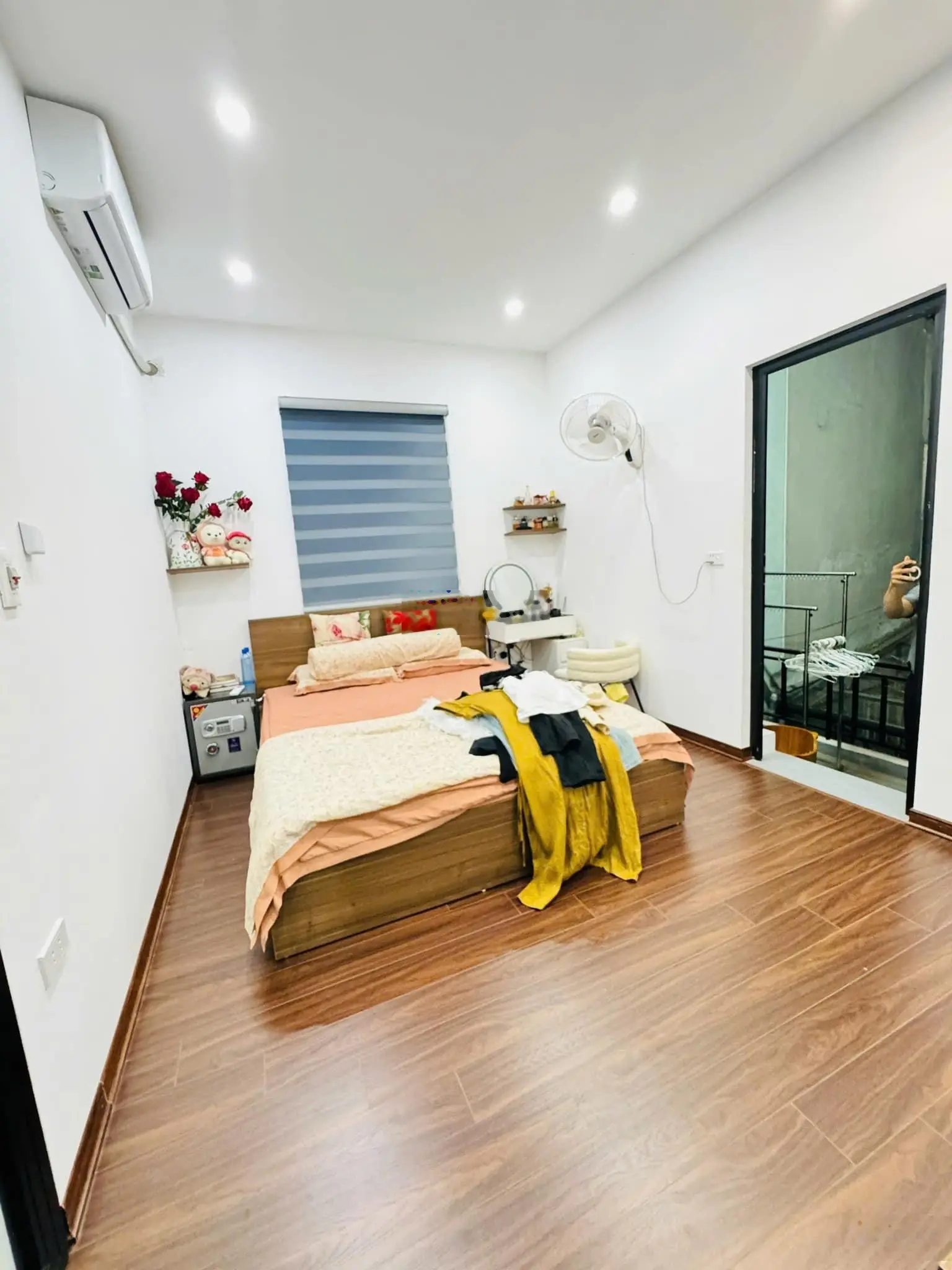 Hoa hậu! Nghi Tàm, Tây Hồ, tầng 1, 2 thoáng, ô tô, 90m2, 2PN 2WC nhà đẹp chỉ 3,63 tỷ