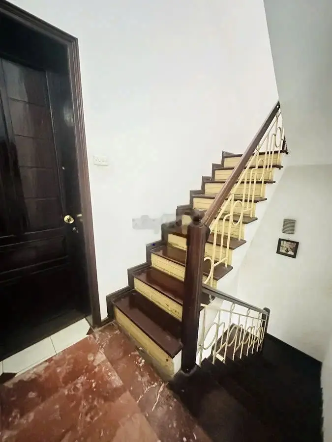 Bán Nhà Đống Đa Lương Sử C Ngõ Thông Rộng Kinh doanh Dt 92m Giá 19,2tỷ
