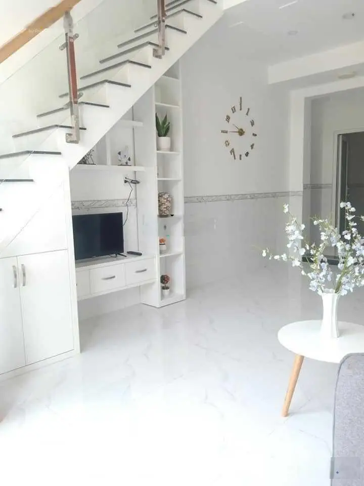 Nhà bán Hương Lộ 2 - QL 1A - như hình 100% ở ngay, chính chủ thiện chí bán