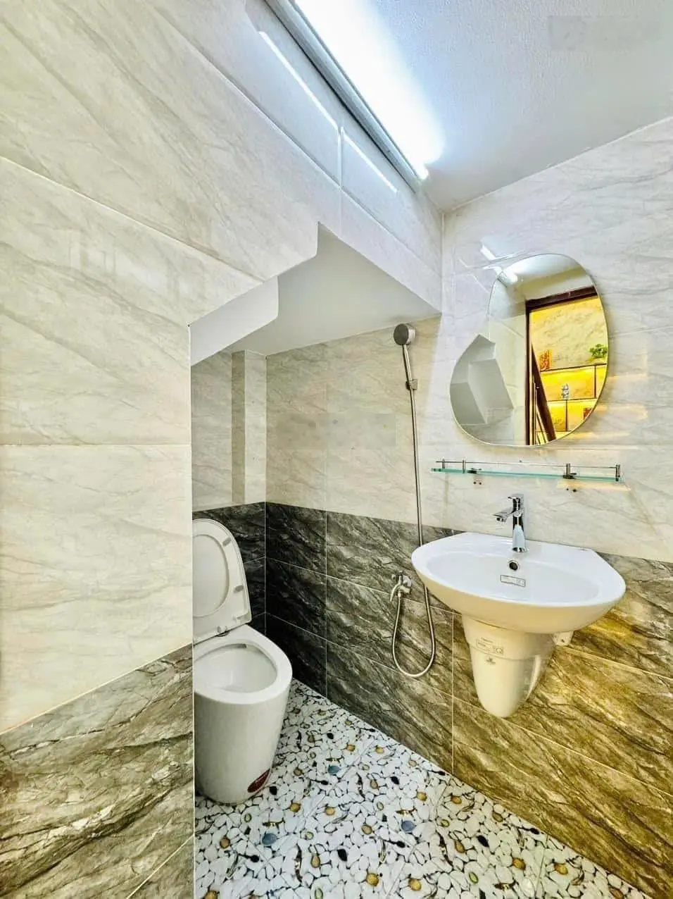 Nhà ngộp đường Phổ Quang, Q.Tân Bình, giảm sâu 300 triệu còn 3.2 tỷ/54m2, SHR