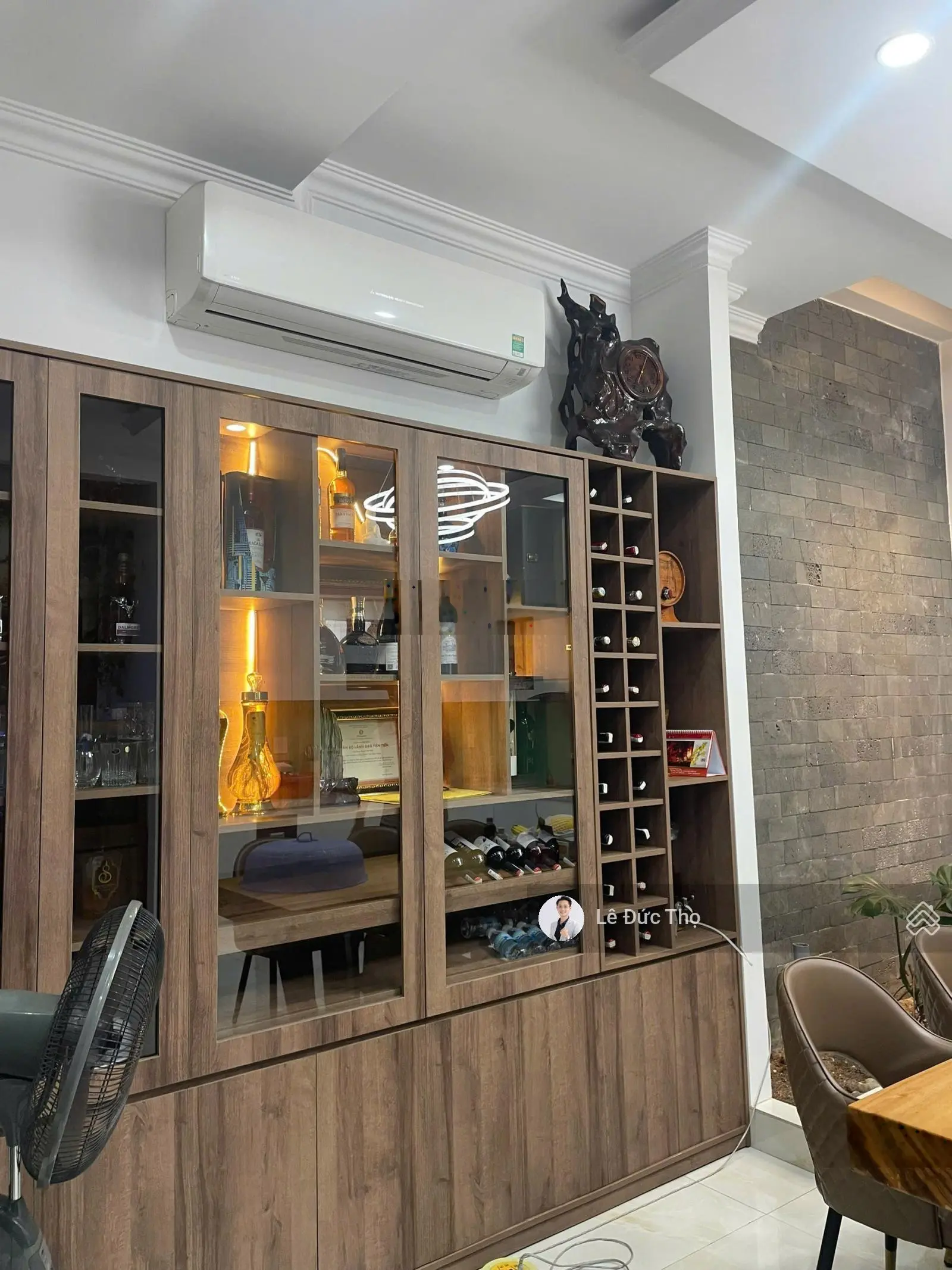 Bán nhà đẹp 5 tầng có thang máy hẻm oto 95 Bạch Đằng, ngay trung tâm, gần biển. Giá hạ 10,5 tỷ