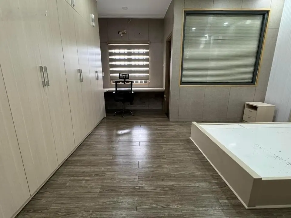 Bán nhà ở mặt tiền đường Cách Mạng Tháng 8, phường 7, Tân Bình, giá 3 tỷ 800 triệu