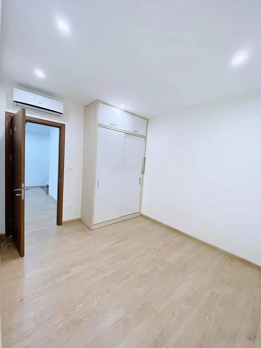 Bán Căn hộ cao cấp 72m2 dự án Rivera Park - 69 Vũ Trọng Phụng LH 0336 426 ***