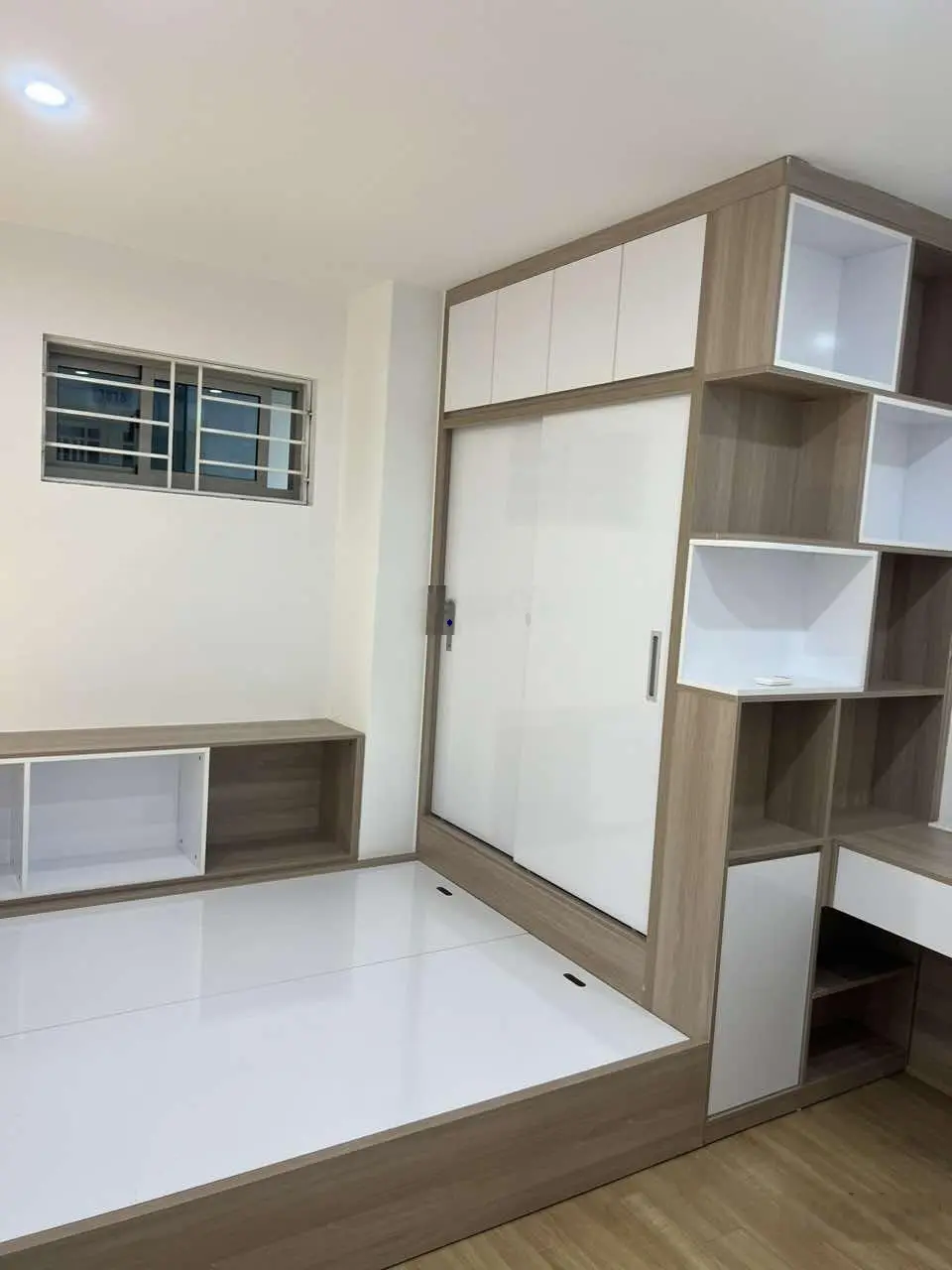 Bán căn hộ chung cư HH3 Linh Đàm giá tốt siêu hời giá nhỉnh 2 tỷ vnd tại Linh Đường, 65,52m2