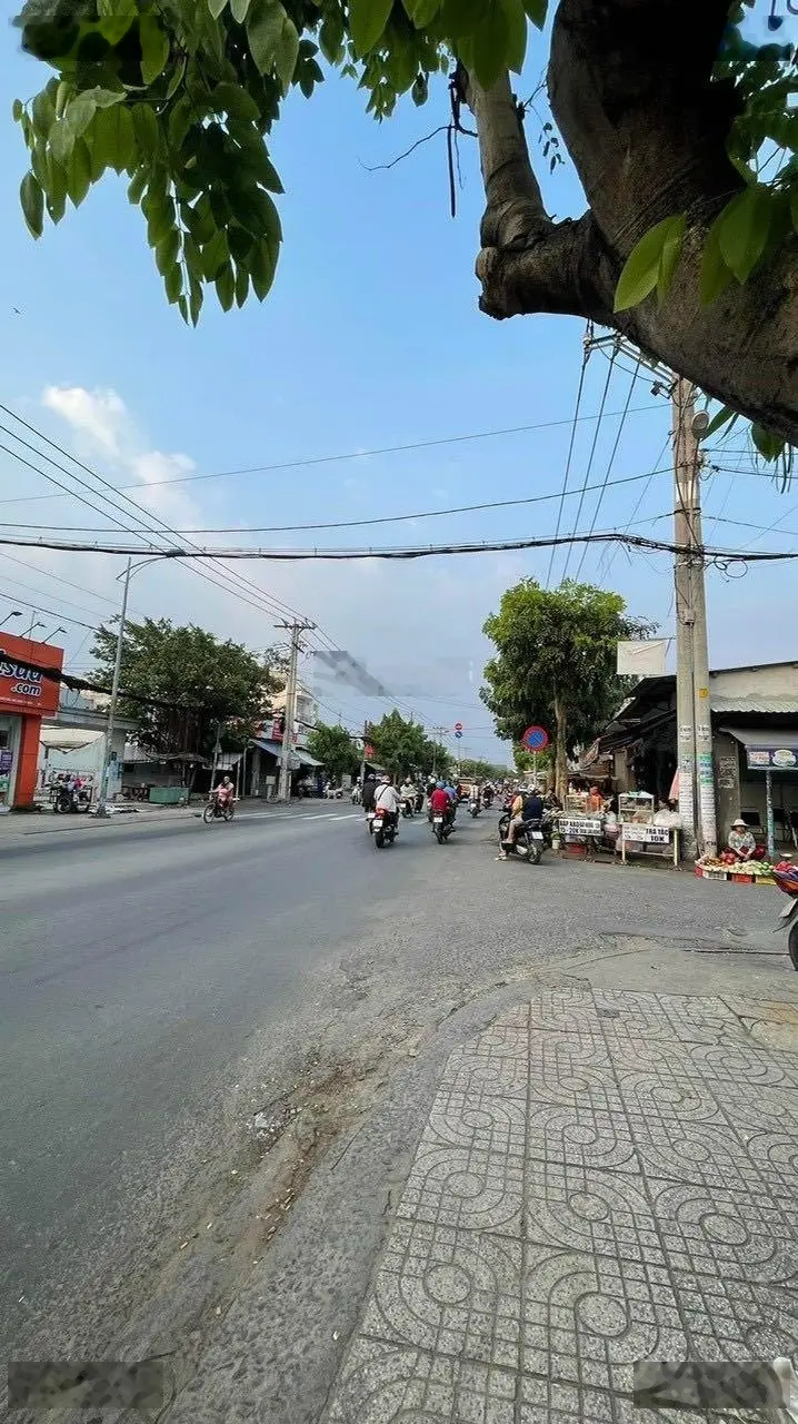 Bán gấp 542m2 đất mặt tiền Lê Lợi, thị trấn Hóc Môn, giá 29 tỷ