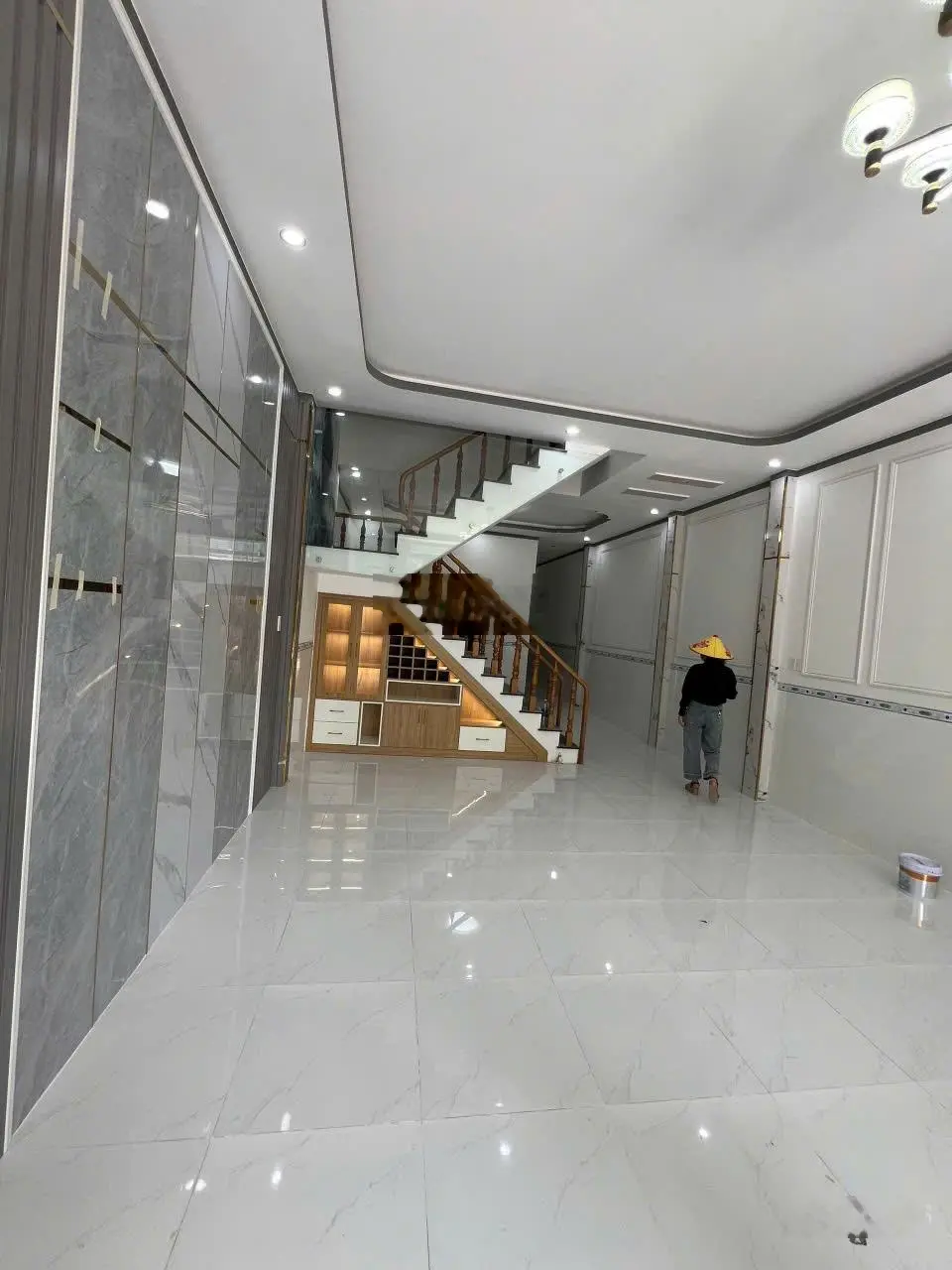 Bán căn nhà lầu hoàn thiện gần KDL Bửu Long