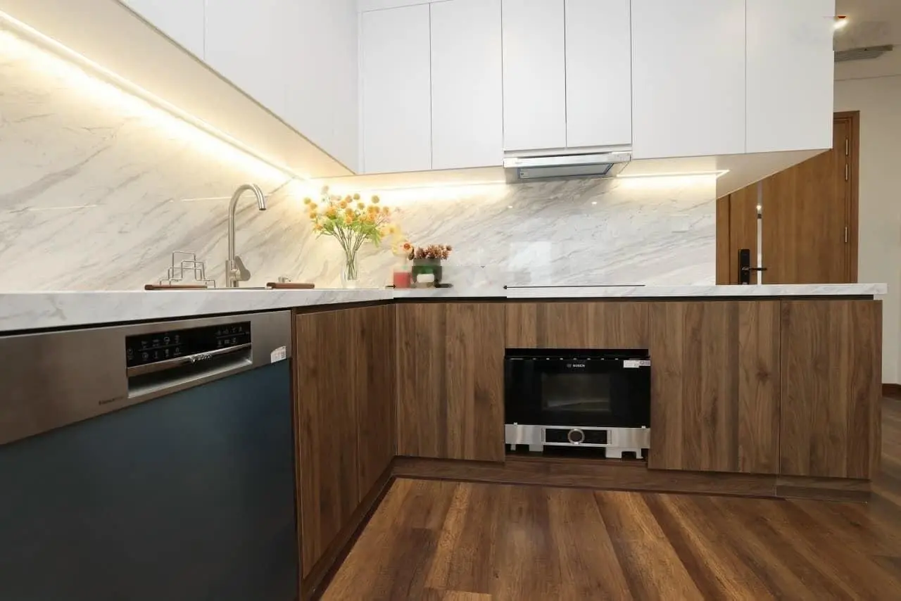 Chuyển nhượng căn 3PN 138m2 view công viên Wisteria Royal Park 5.5 tỷ