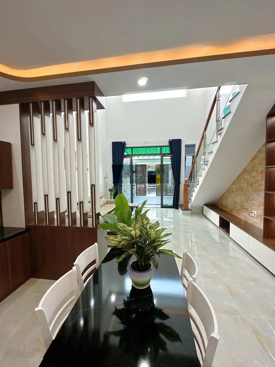 CHÍNH CHỦ SANG NHƯỢNG NHÀ RIÊNG HẺM ĐƯỜNG TRƯỜNG CHINH TÂN BÌNH, DIỆN TÍCH 74M2, SẴN SỔ CC NGAY