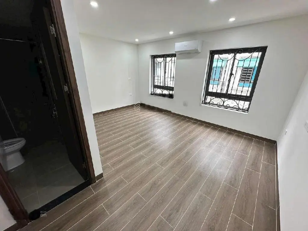 Nhà đẹp laccatas văn phú hà đông 73m x 5tầng