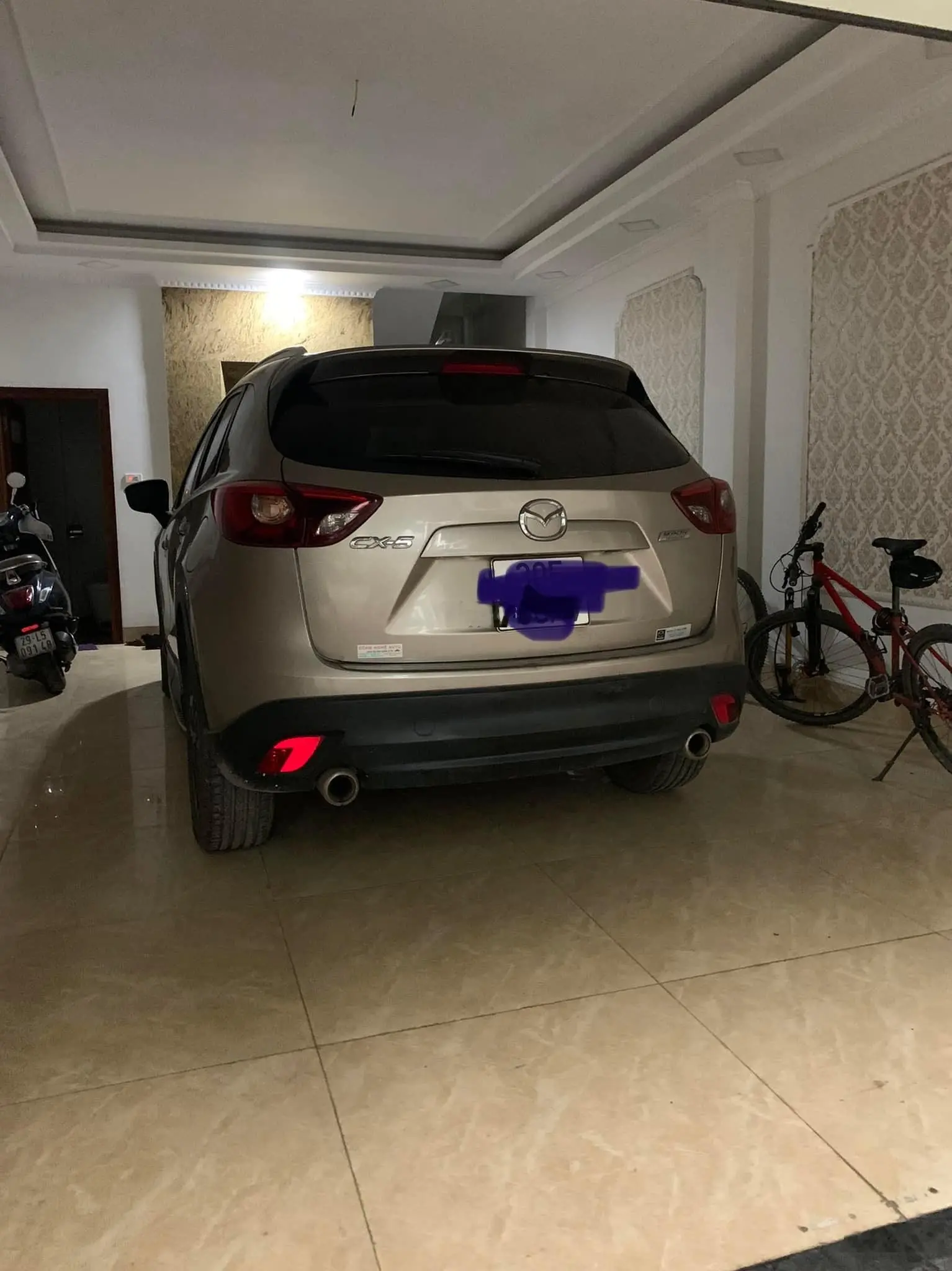 Bán nhà ngõ 92 Nguyễn Khánh Toàn, Cầu Giấy 75m2, gara ô tô, 14 tỷ 8, 3 thoáng, 45 chỗ đón đi chơi