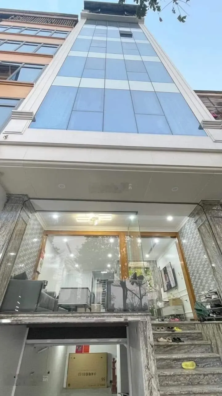 Tôi chính chủ bán gấp căn mặt phố Lê Đức Thọ. Nhà mới 8 tầng vuông vắn, đẹp nhất nhì phố
