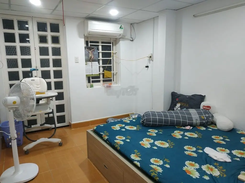 BÁN NHÀ 3 TẦNG, SÁT MẶT TIỀN ĐÔNG HỒ, TÂN BÌNH, NHỈNH 3 TỶ.