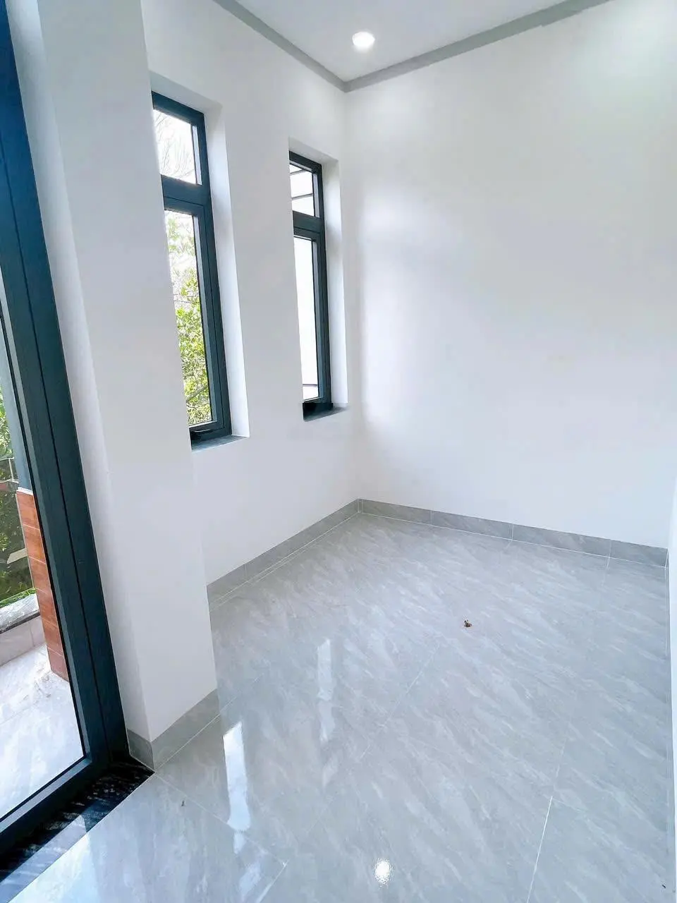 Bán nhà riêng tại Đường Số 5, Phường Linh Xuân Thủ Đức 60m2 giá 1 tỷ 2 gần trường THPT Đào Sơn Tây.