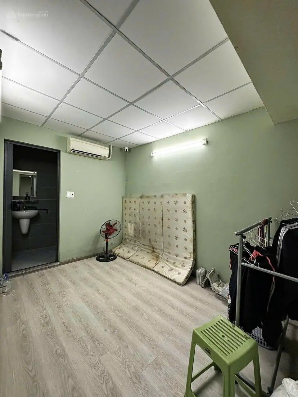 Bán nhà HXH hơi 12m bán tải quay đầu trước nhà 3 tầng (3.9x15m) 4PN 6WC Quang Trung P10 GV