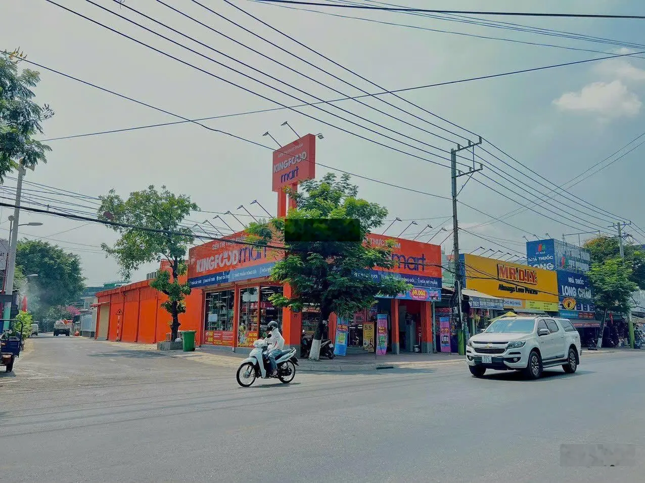 Cần bán đất 134m2 ngang 5.5m MT Nguyễn Trãi TP Dĩ An BD thổ cư 130m2 vị trí đẹp kinh doanh bán gấp