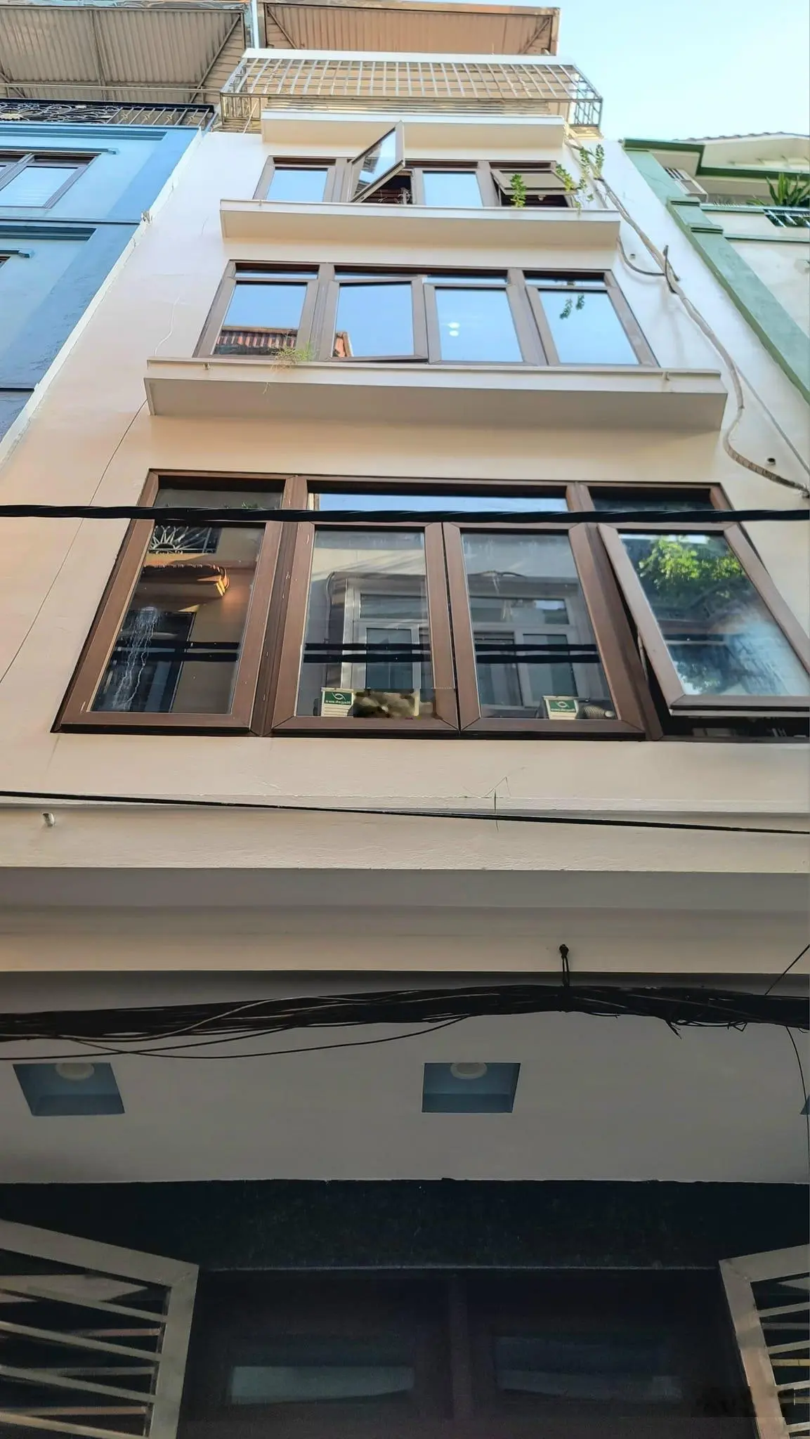 Nhà phân lô oto vào nhà - phố tân mai - gần hồ đền lừ - không gian thoáng đãng - 12,7 tỷ - 50m2