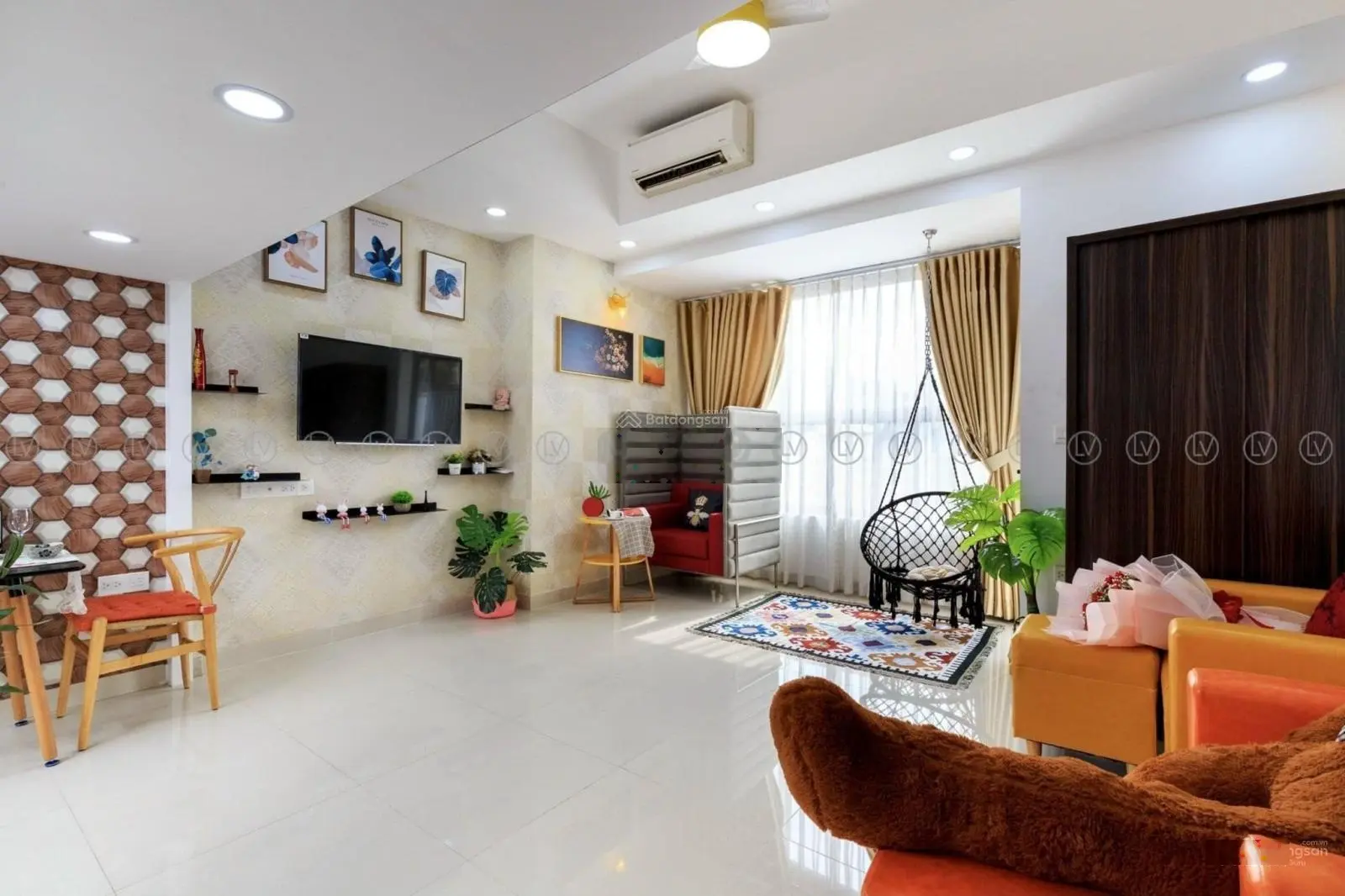Bán căn hộ Botanica Premier, 35m2, có gác, giá 2.050 tỷ nhận nhà, view đẹp, 108 Hồng Hà, Tân Bình