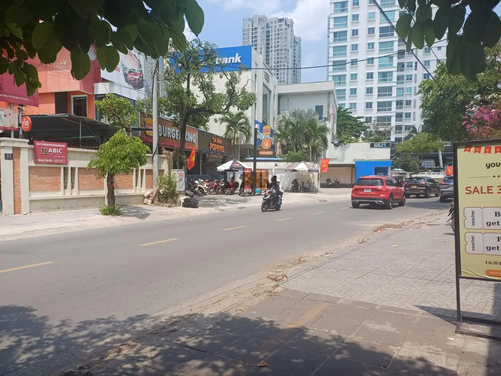 Thật 100% Mặt tiền (12x28m, 300m2) nở hậu khu xây hầm 8 tầng Quốc Hương nối dài, P.THẢO ĐIỀN Quận 2