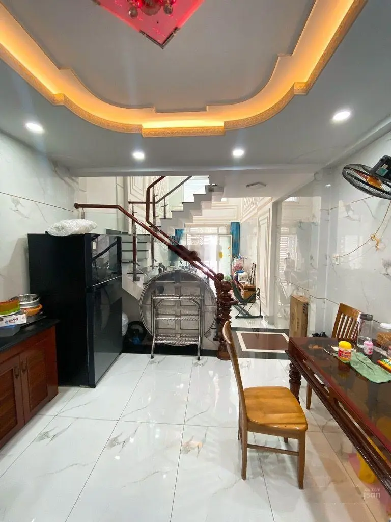 Bán nhà 4 tầng, siêu phẩm Dương Bá Trạc P. 1, Quận 8, xe hơi tận cửa, 5PN, chỉ 8,x tỷ (TL)