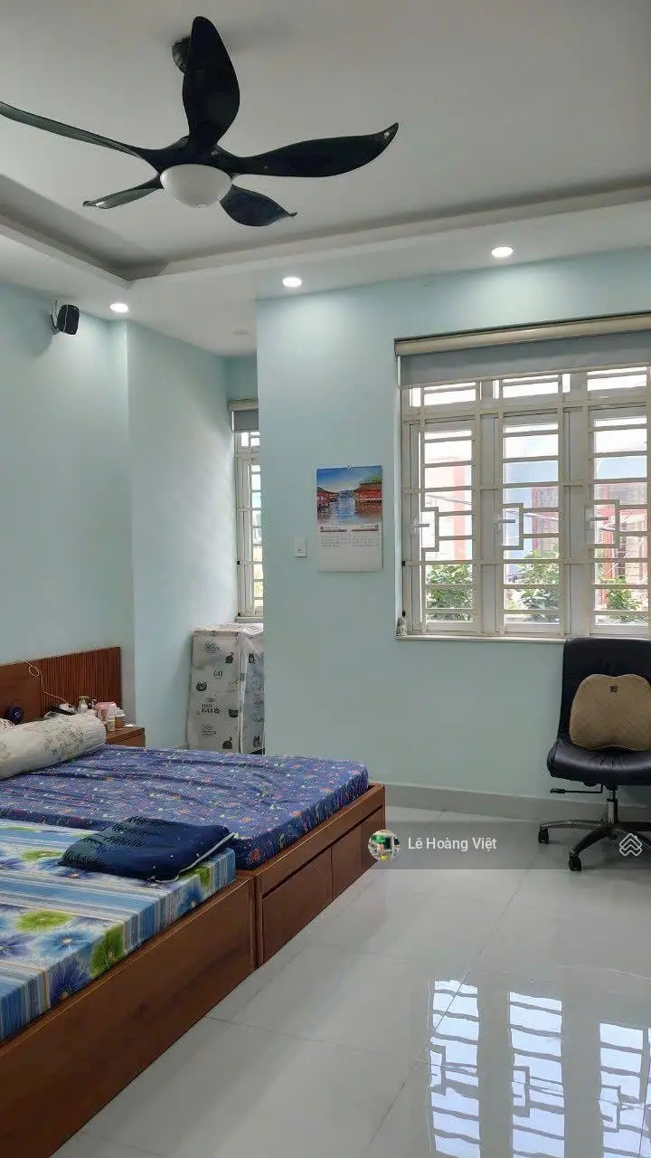 Nhà một trục - Nguyễn Thái Sơn - xe hơi tới nhà - 3 phòng ngủ 2 lầu