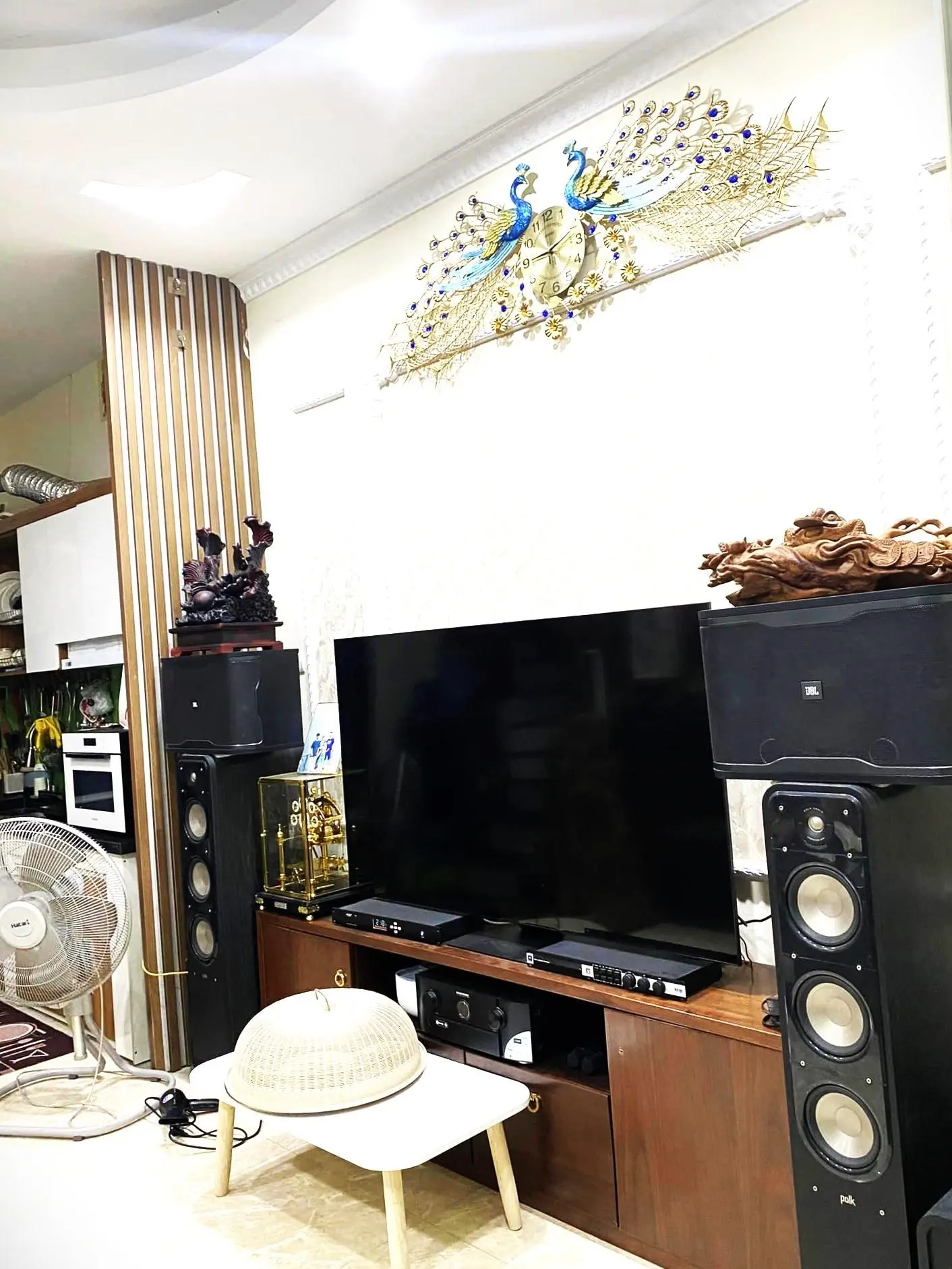 Bán nhà Cự Khối, Long Biên 31m2 x 4,5T, giá 4,15 tỷ ô tô đỗ cửa(full nội thất)