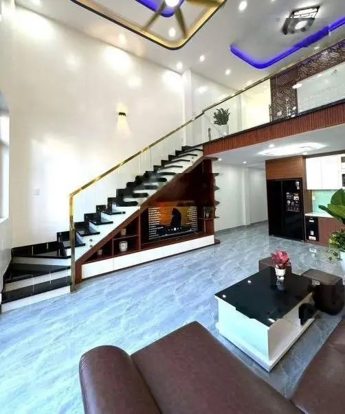 Bán gấp nhà Đào Duy Anh, P9, Phú Nhuận. DT 54m2. giá 2,9 tỷ SHR, pháp lí chuẩn