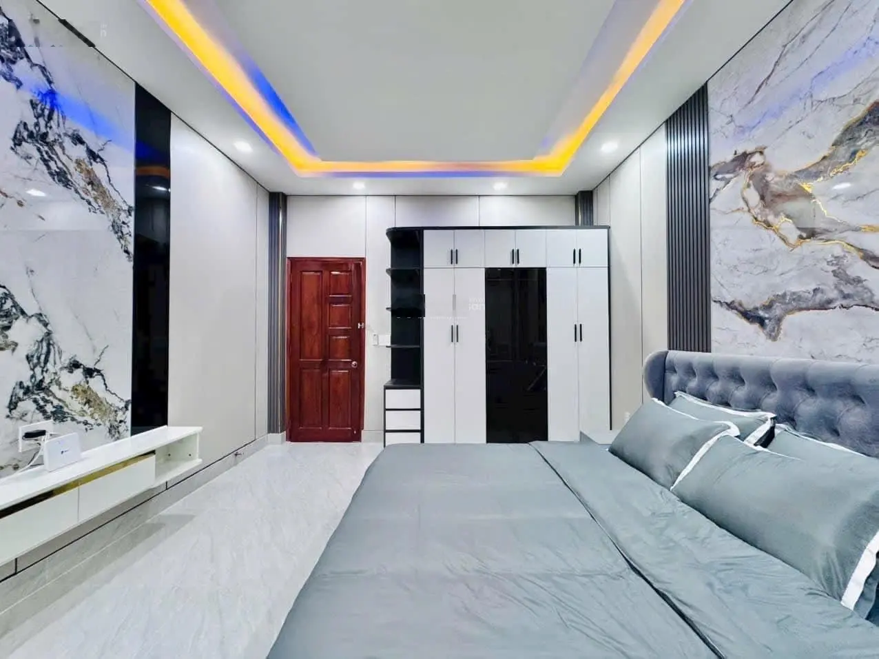 Chính chủ cần bán nhanh nhà đẹp Nguyễn Văn Nghi- GV. DT: 64m2. GIÁ 3TỶ560. Cho thuê 18tr/th. Sổ sẵn