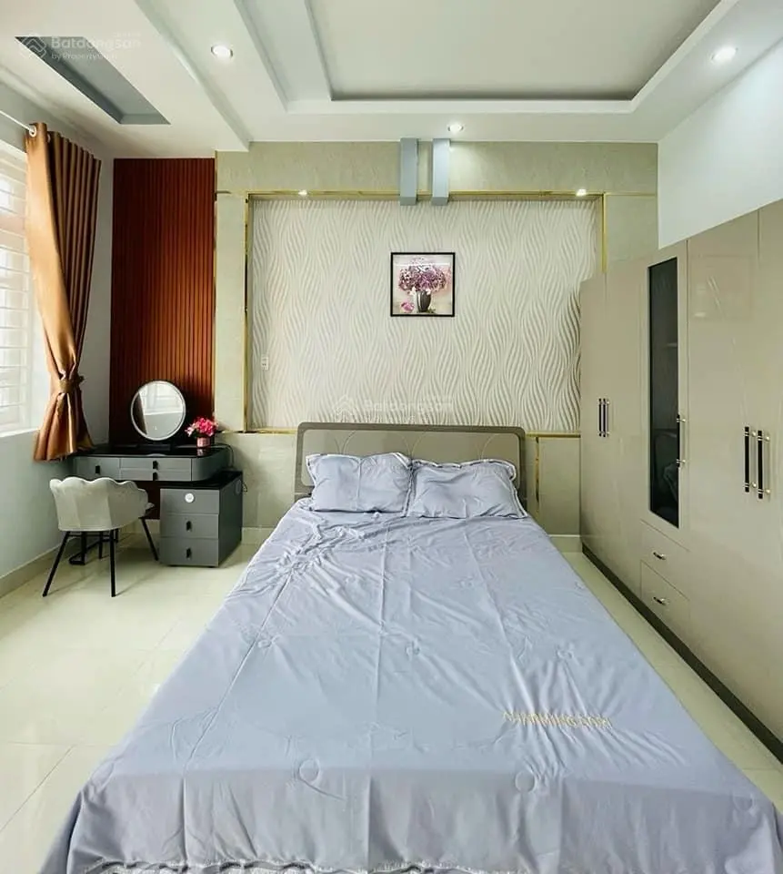 Nhà mới đẹp 1/ Phó Cơ Điều, Q11, 4,5x13m, 1 trệt 2 lầu, 4PN, 5WC, đang cho thuê 10tr/tháng