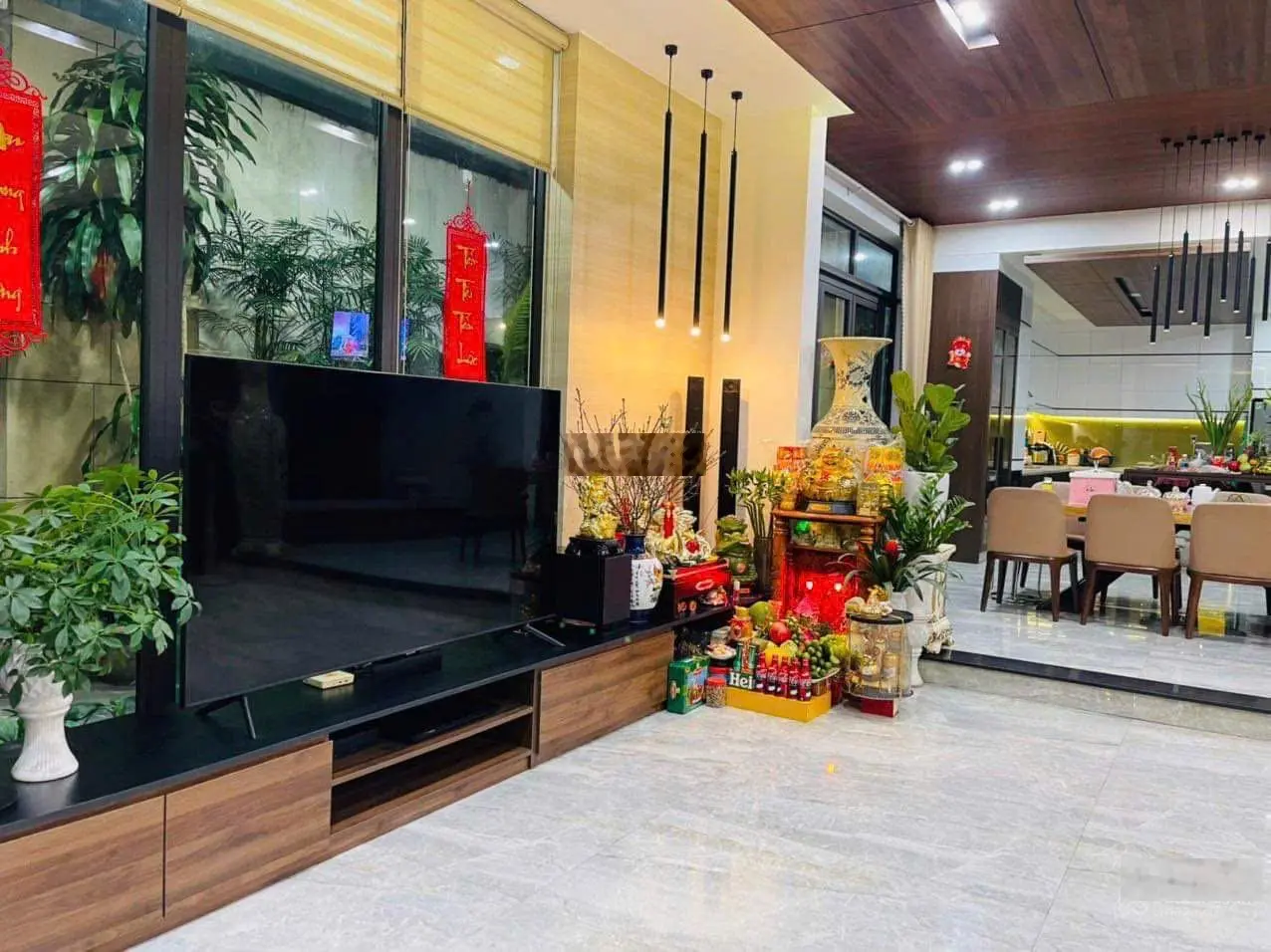 Biệt thự 300m2 3 tầng ngay trung tâm Q Hải Châu, TP Đà Nẵng