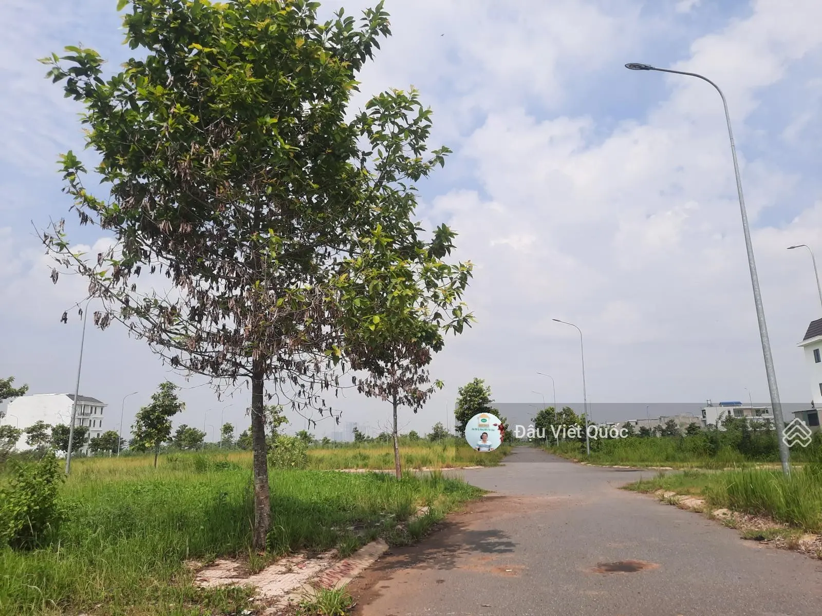 Chuyên ra hàng nhanh D/A Biên Hoà New City, đảm bảo giá tốt, vững pháp lý. LH: 0914 920 ***