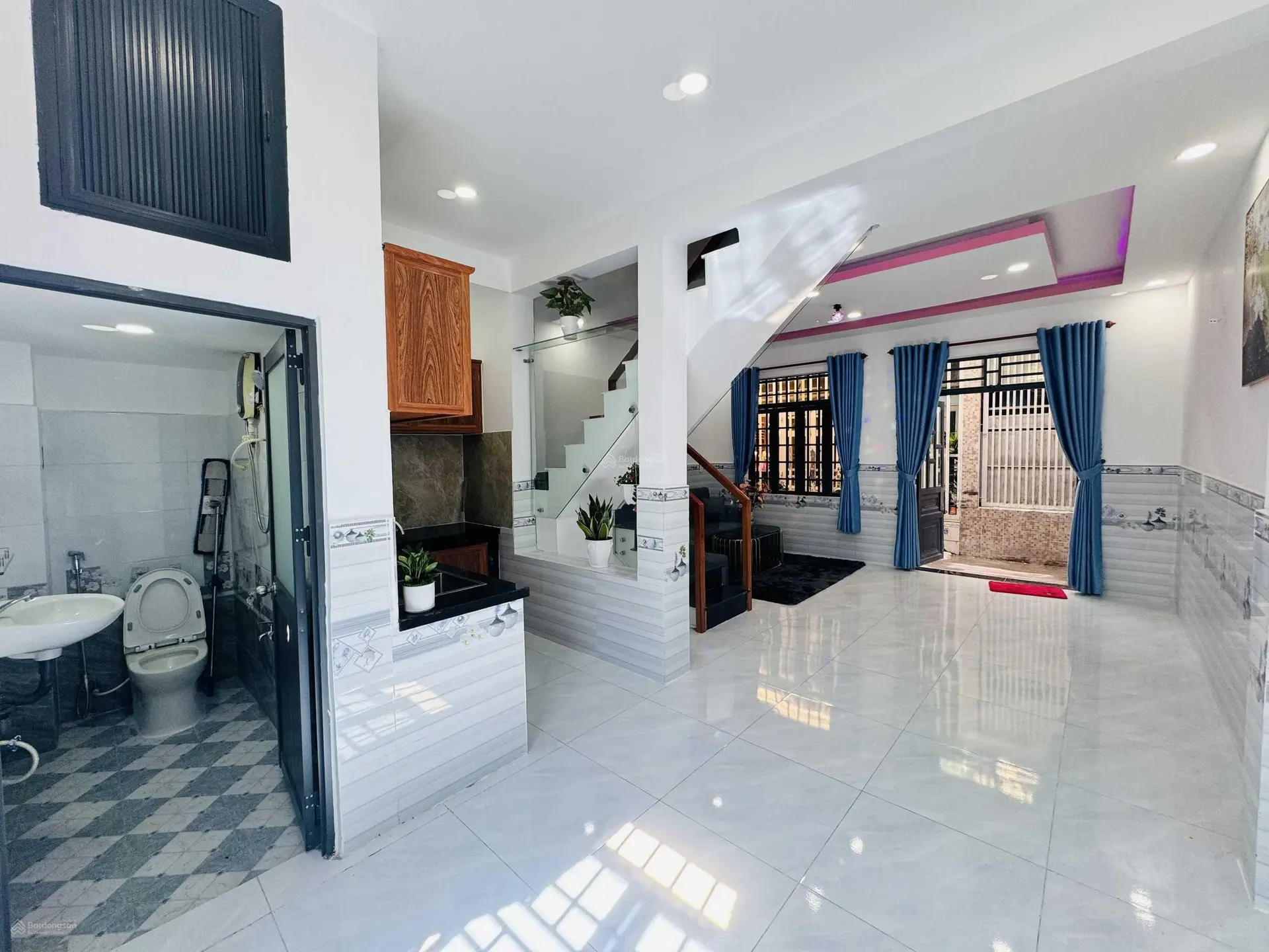 Nhà giá rẻ quận 12 chính chủ cần bán căn nhà gấp trong tuần ngay trường gần chợ. Phường Thạnh Xuân
